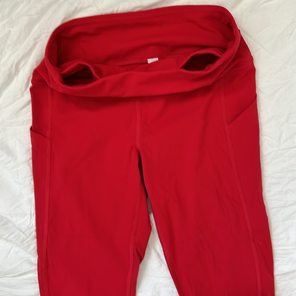 lululemon athletica Pants - Lululemon swiftspeed pocked leggings